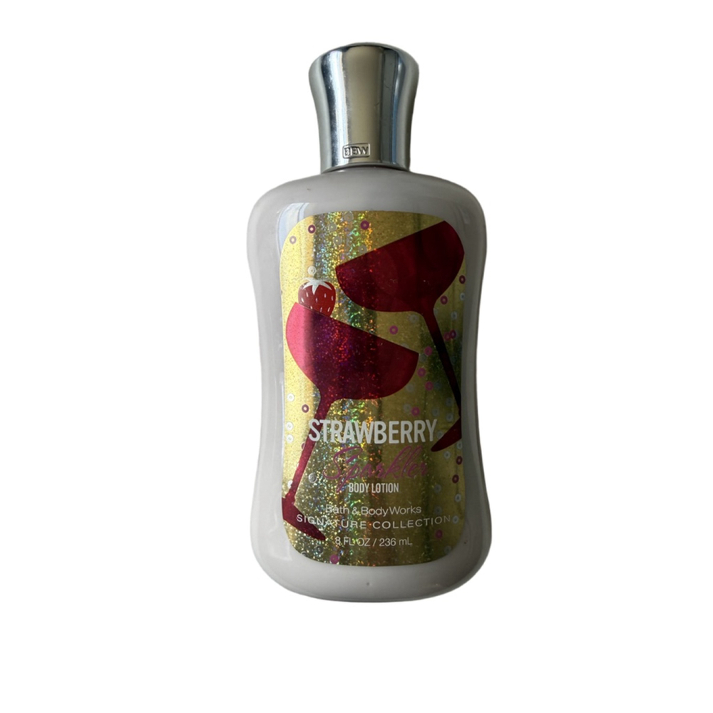 NWT Bath & Body Works Strawberry Sparkler Body Lotion 8 oz Rare & Discontinued